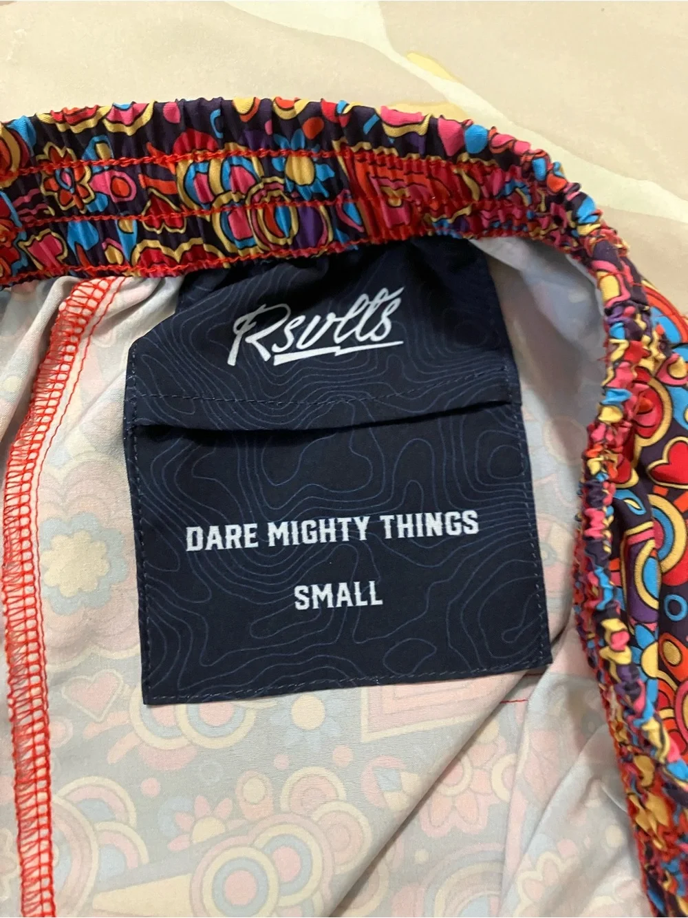 Men's hybrid swim trunks “love overload” size small
